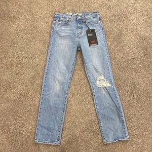 Brand new Levi’s Wedgie Straight jeans Size 25
